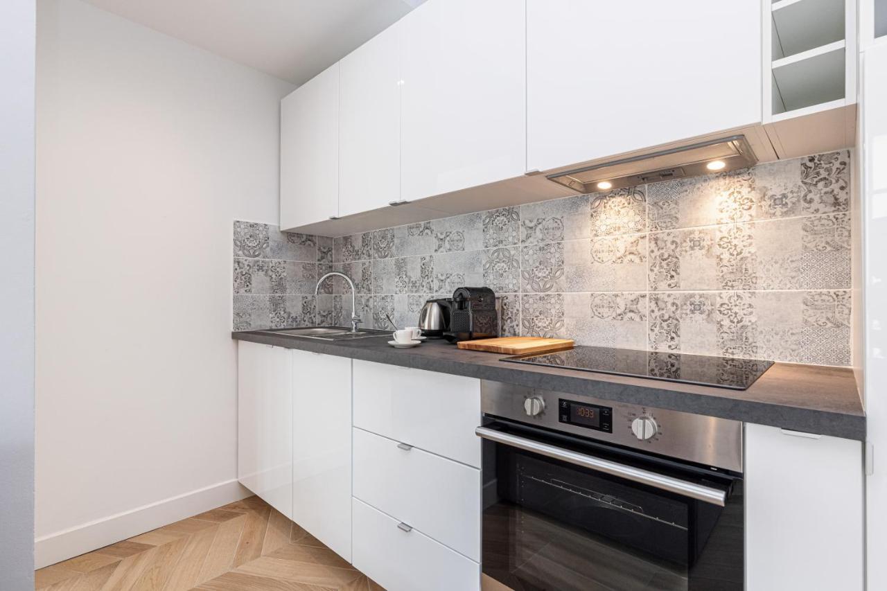 Chezdudi Apartment Ница Екстериор снимка