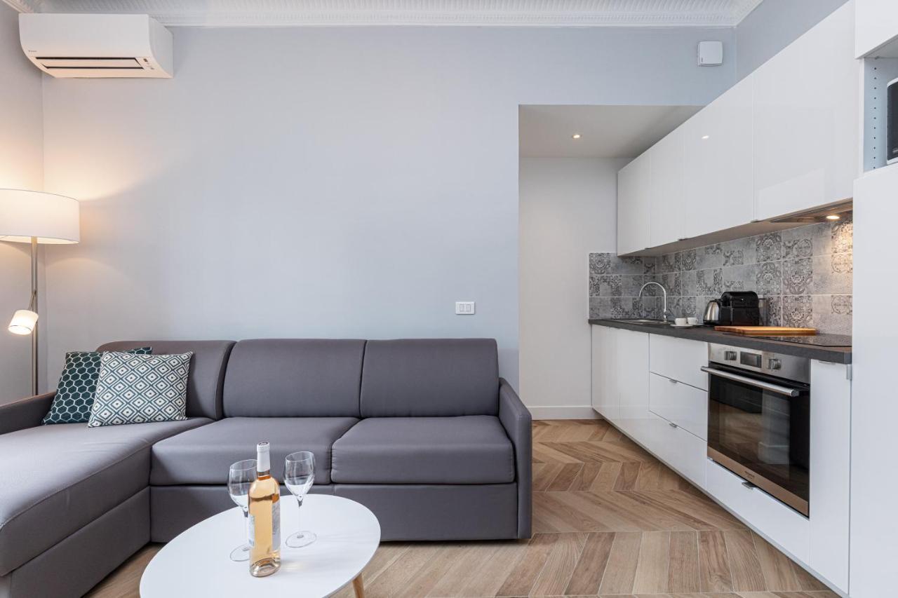 Chezdudi Apartment Ница Екстериор снимка